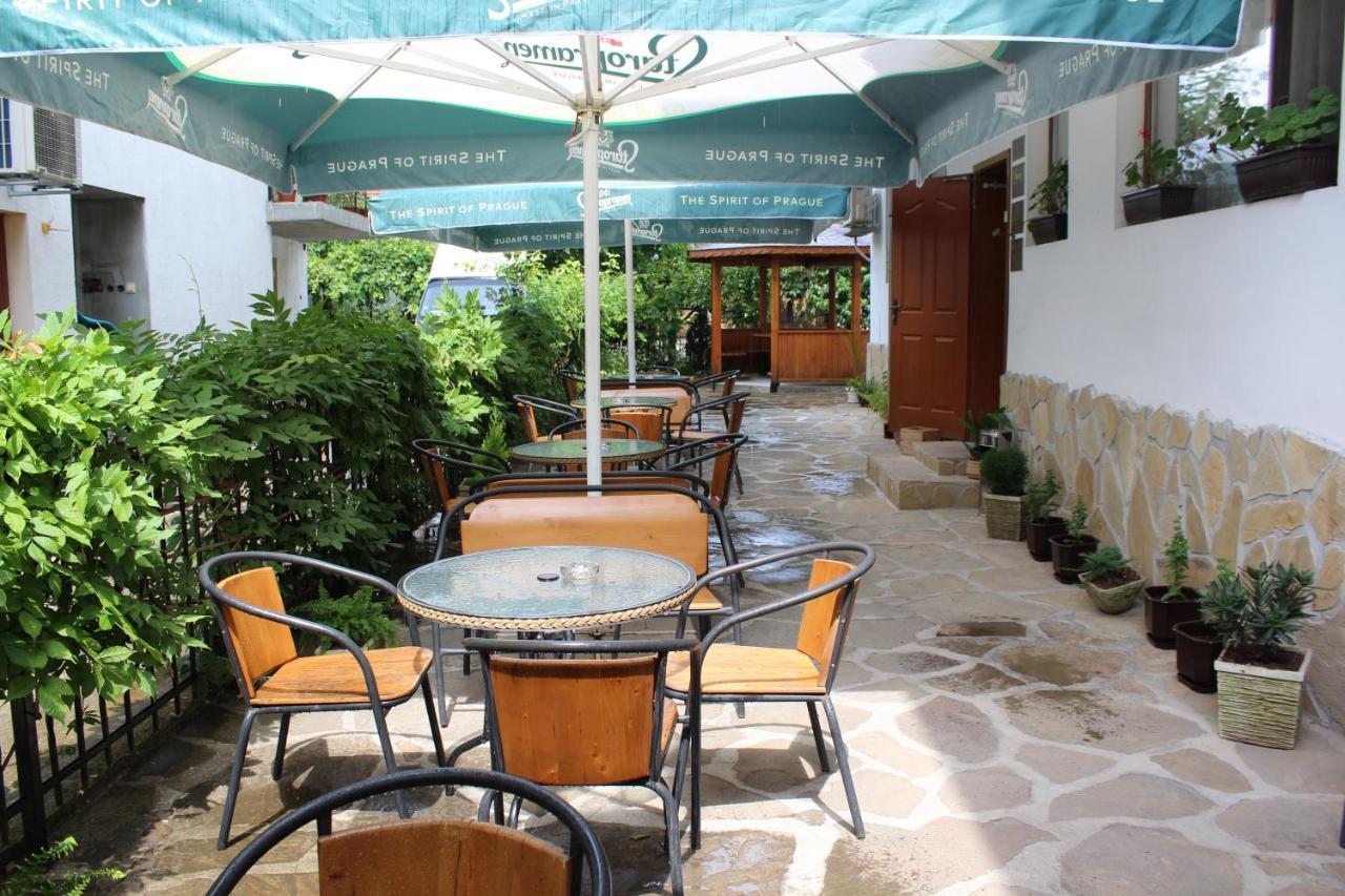 Guest Rooms Biju Tryavna Exterior photo